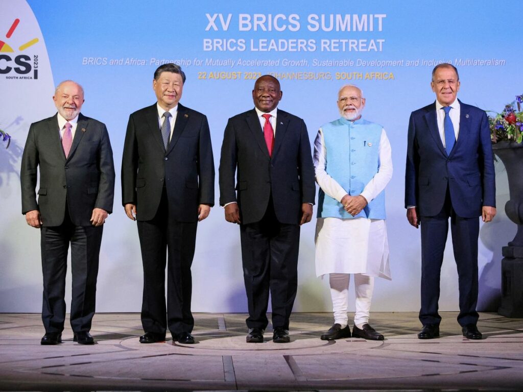 Les représentants des cinq pays fondateurs des BRICS, au sommet de 2023 en Afrique du Sud